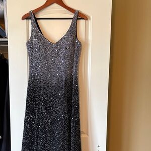 EUC Mon Cheri Evenings Size 8